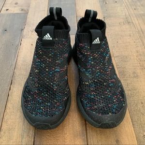 ADIDAS Kids Unisex RapidaRun Laceless Sneaker